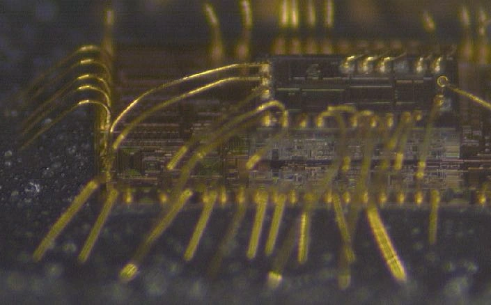 Case 01 · Oblique view of the stack and connections at different levels.